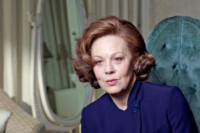 Helen McCrory discusses what drew her to the Roadkill scripts and working with David Hare.