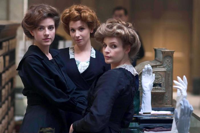 See a preview for Episode 2 of Mr. Selfridge, with Jeremy Piven,  airing April 7, 9pm ET.