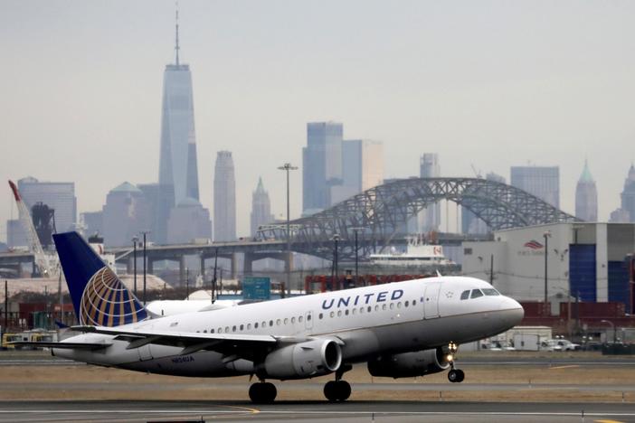 Employee vaccine mandate is ‘about saving lives’ United airlines CEO Kirby says