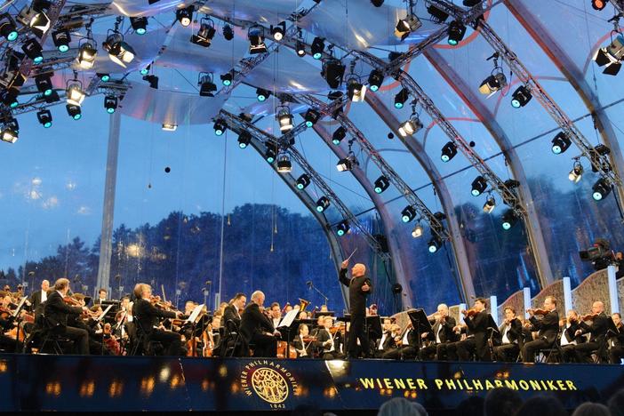 Vienna Philharmonic Summer Night Concert airs on PBS with special guest Renée Fleming.