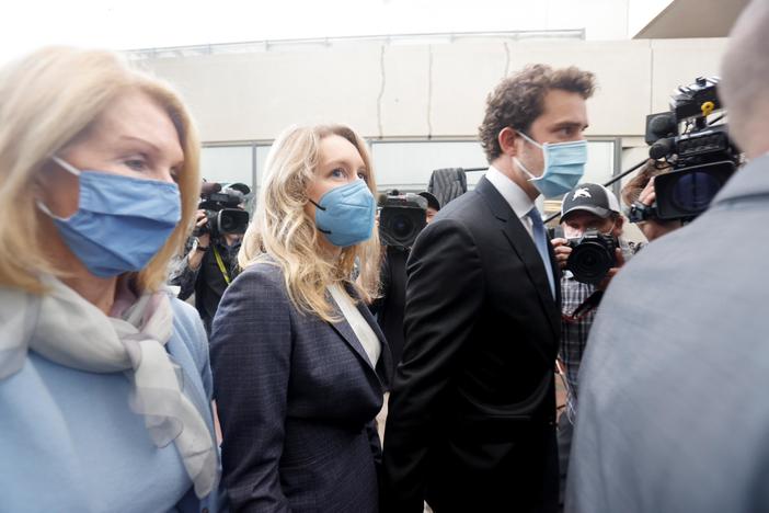 Elizabeth Holmes' trial over alleged fraudulent blood testing technology begins