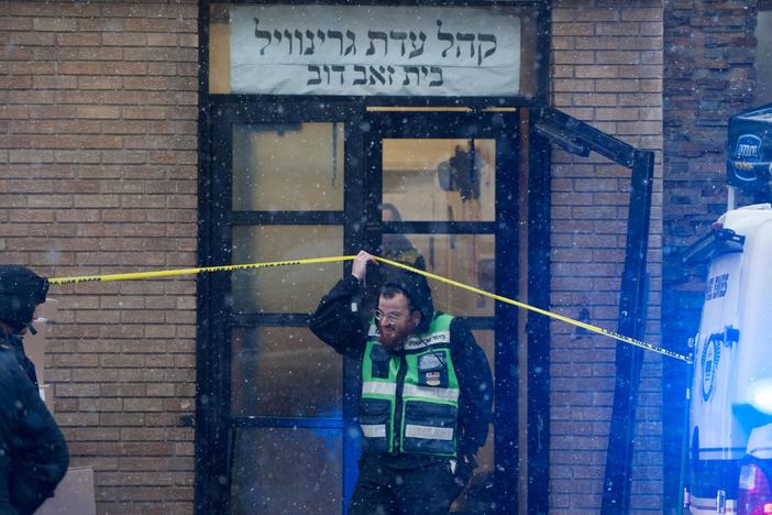 Jersey City mayor attributes deadly shootout to anti-Semitism