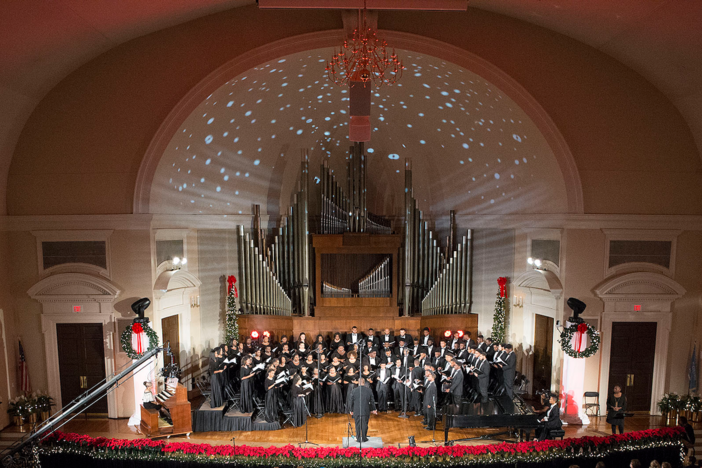 Spelman and Morehouse Glee Clubs perform together during 91st annual holiday concert.