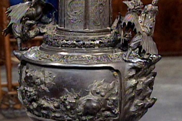 Appraisal: Japanese Temple Vase, from Vintage Louisville.
