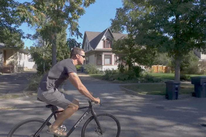 How these penny-pinchers retired in their 30s