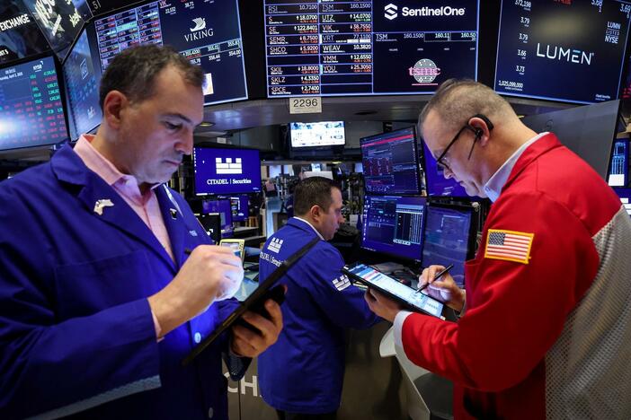 Markets plunge in wake of Trump's new tariffs and fears of global trade war