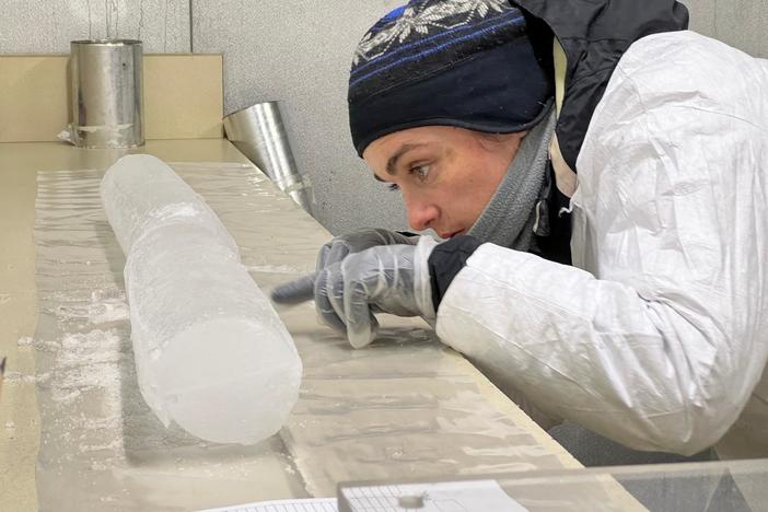 Glacier ice samples act as records of climate change's impact on Earth