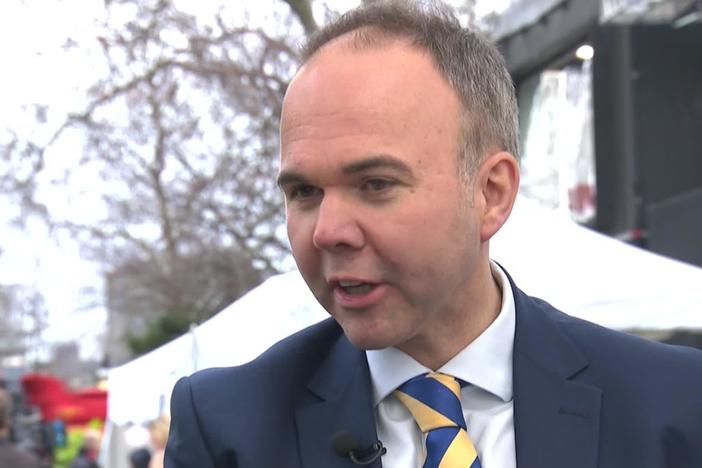 Gavin Barwell reacts to the U.K. general election results.