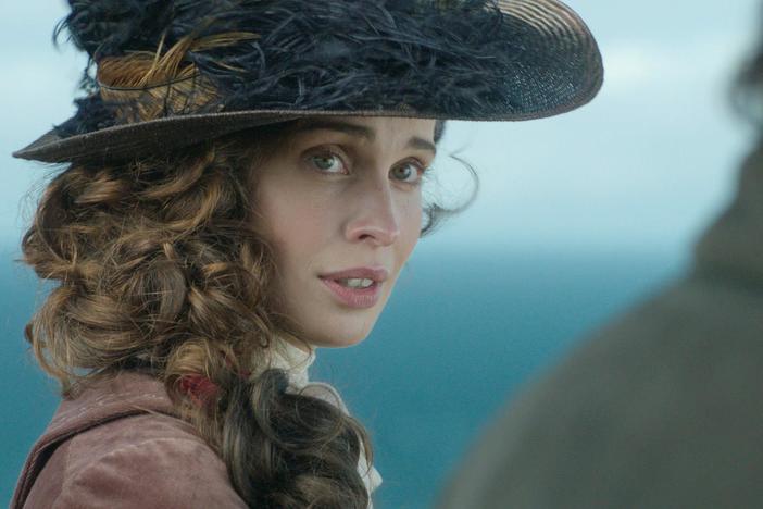 See a scene from Poldark, Season 2, Episode 5.
