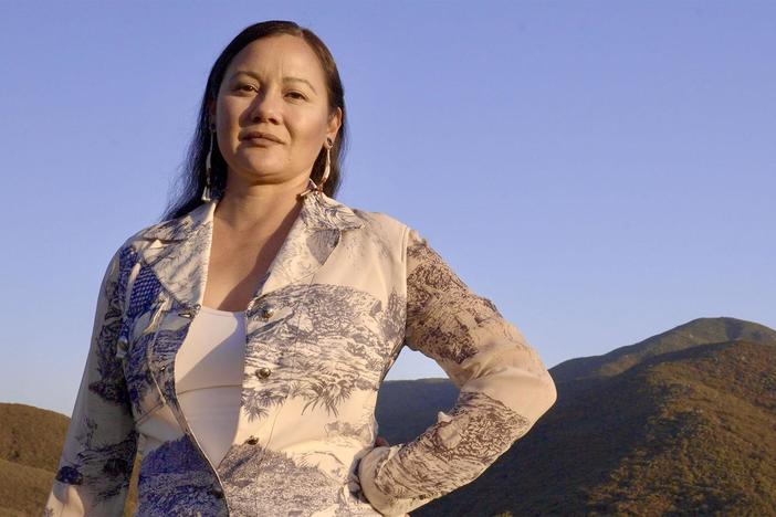 Designer Jamie Okuma breaks down barriers between Indigenous and mainstream art.