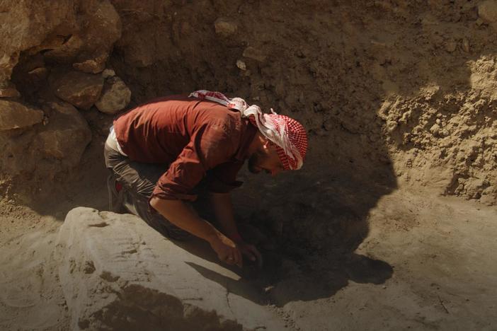This is the first time archaeologists have found an image of a major god inside an Assyrian palace.