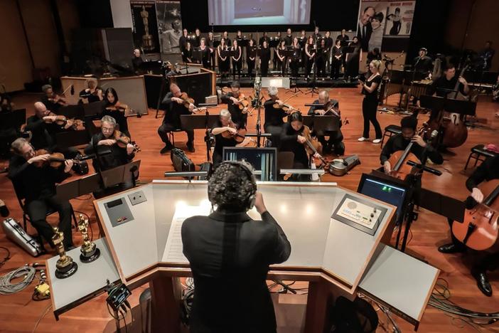 Quincy Jones, John Williams and Herbie Hancock record a rendition of "Peter Gunn."