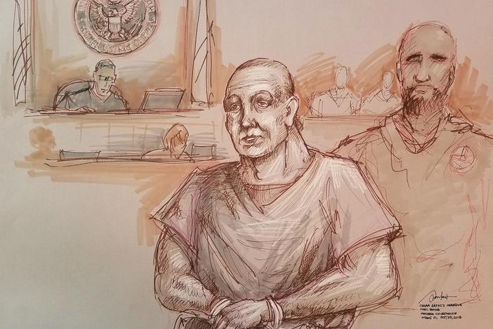 News Wrap: Bomb suspect faces judge as another suspicious package is intercepted