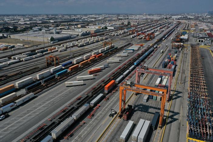 Railroads and unions agree to deal, avoiding a potentially catastrophic shutdown