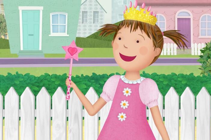 Pinkalicious turns all of Pinkville pink with her new wand!