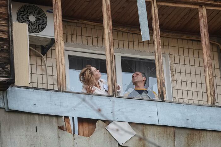 News Wrap: Russian drone strikes across Ukraine kill at least 7 people