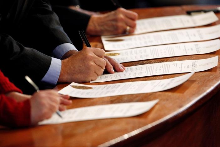 Can the electoral college system be changed?