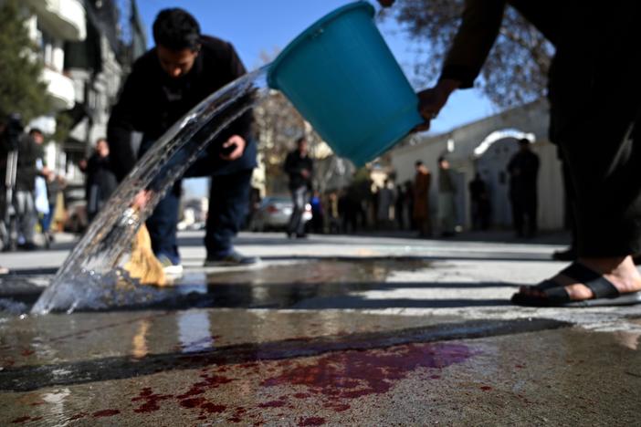 Afghanistan: As Taliban gains ground, female judges fear for their safety