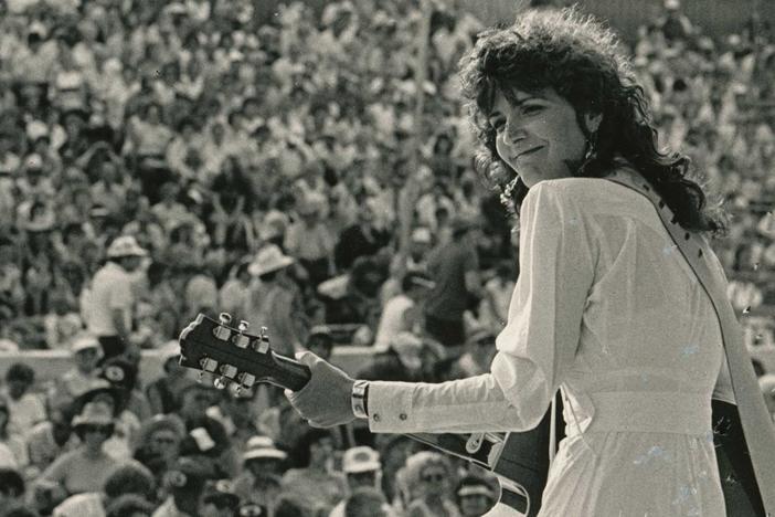 Rhiannon Giddens explores the compelling stories and powerful women of '90s country music.