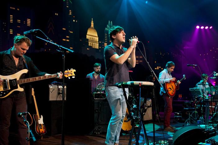 Grizzly Bear performs "Yet Again" from its latest album Shields.