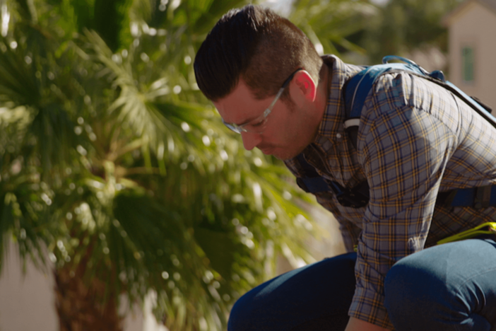 The “Property Brother” journeys across the U.S. to explore the battle over solar energy.