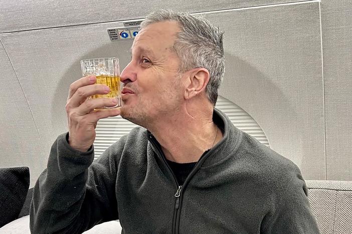 News Wrap: American Marc Fogel released from Russian detention