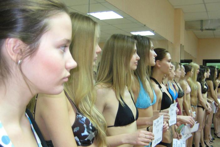 Modeling seen by a conflicted American scout and a 13-year-old she discovers.