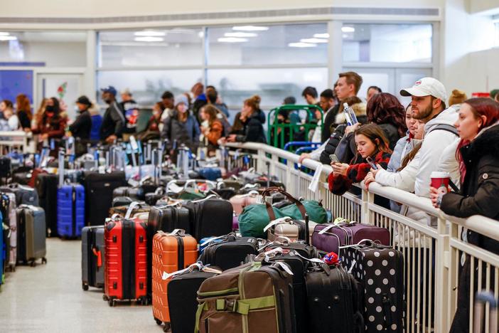 Buttigieg calls for accountability as Southwest cancellation 'meltdown' worsens