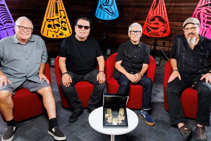 Iconic rock and folk band Los Lobos receive the 2022 Arts Award.