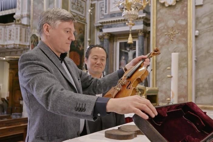 Scott Yoo plays a $15 million Stradivari violin.