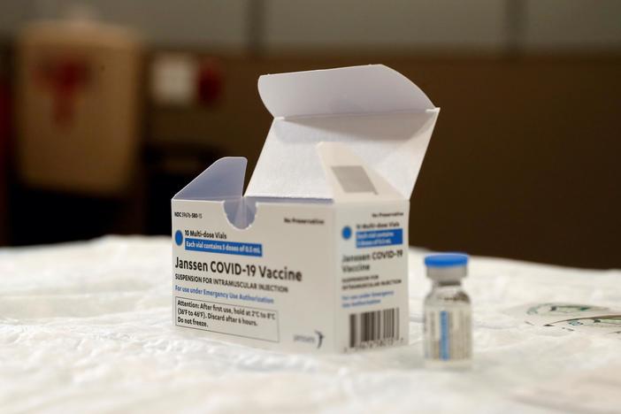 News Wrap: U.S. vaccination numbers soar with 4 million shots administered Saturday