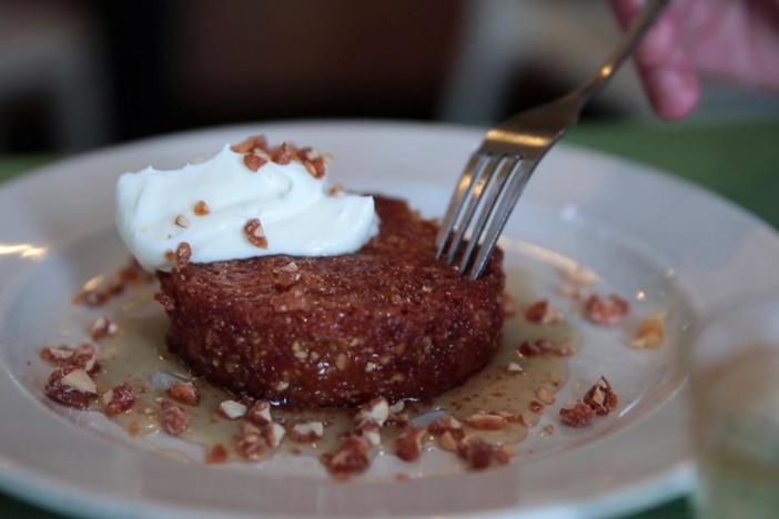 Vivian and Ben visit Scratch Bakery to sample their honey dessert cake.