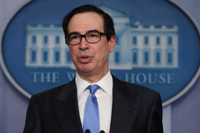 News Wrap: U.S. Treasury to borrow record $3 trillion in 2nd quarter