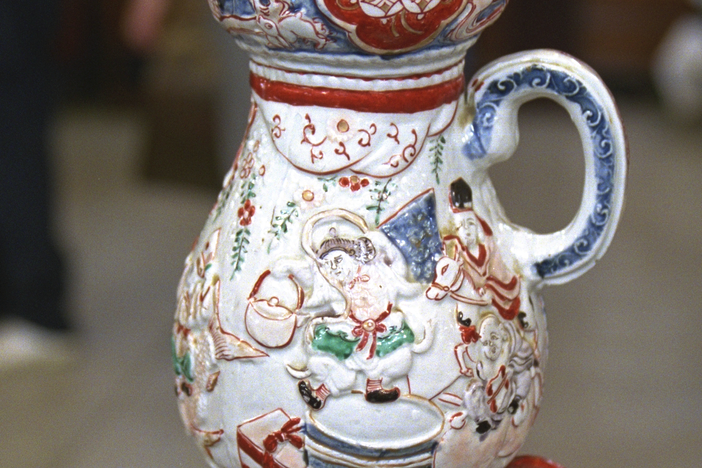 Appraisal: Japanese Arita Tea Urn, ca. 1670, from Vintage Seattle.