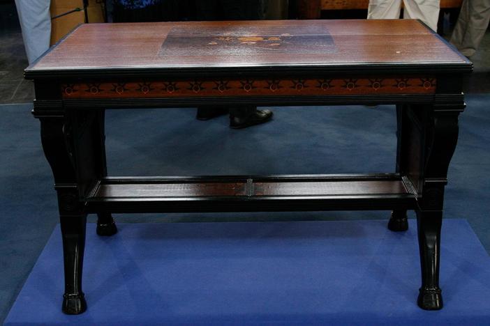 Appraisal: Aesthetic-style Library Table