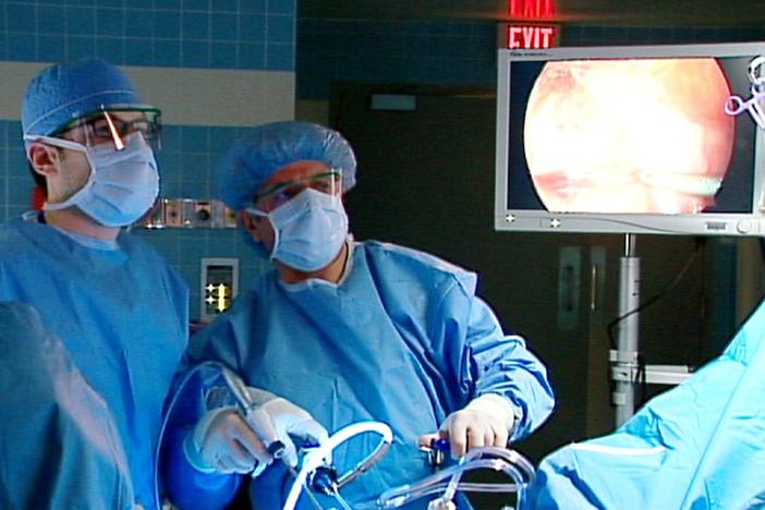An ultra-Orthodox Jewish group finds kidney donors for recipients who are also Jewish.