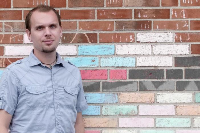 Ben Francis became addicted to opioid painkillers in high school after a soccer injury.
