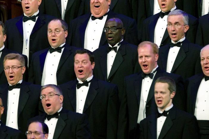 The Mormon Tabernacle Choir and Orchestra at Temple Square perform "Christmas Children."