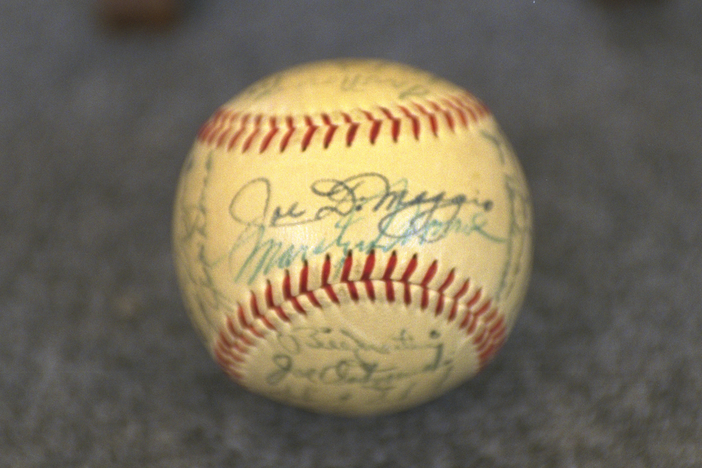 Appraisal: 1951 Yankees & Monroe-signed Baseball, from Vintage Seattle.