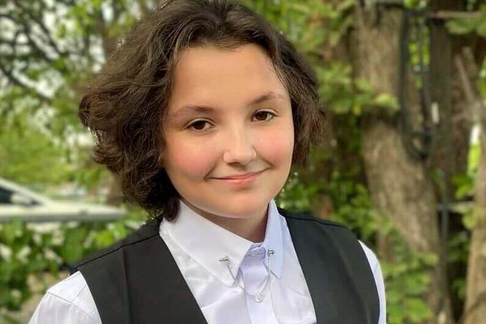 Family seeks answers after nonbinary teen in Oklahoma dies after school altercation