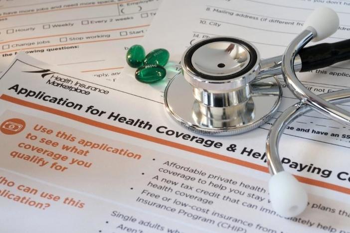 News Wrap: Trump backs legal challenge to Affordable Care Act