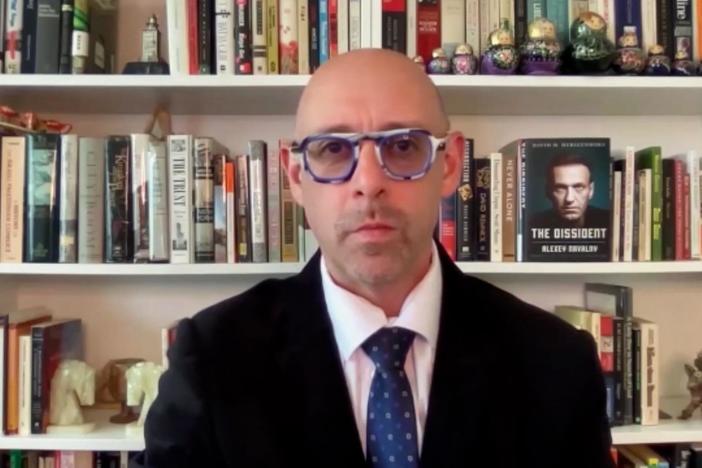 David Herszenhorn joins the show