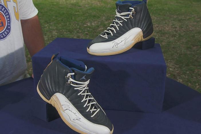 Appraisal: 1997 Michael Jordan-signed Air Jordan XII Shoes
