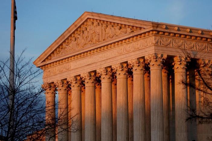News Wrap: Supreme Court rules against Trump’s asylum ban