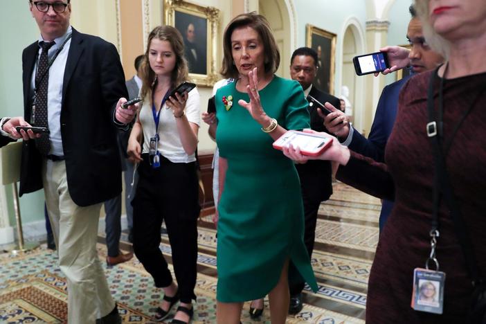 News Wrap: Pelosi spars with progressive party members
