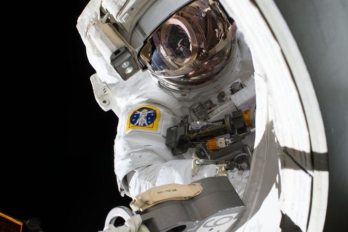A Year in Space gives viewers a window into astronaut Scott Kelly’s unprecedented mission.