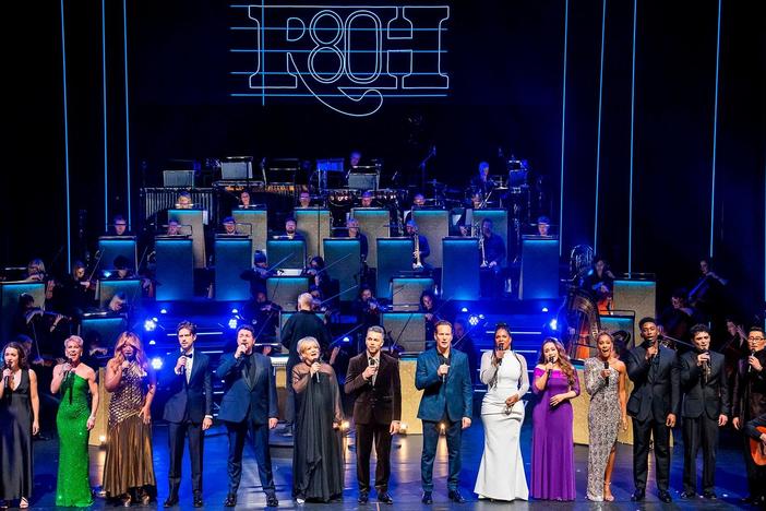 The cast of "Rodgers and Hammerstein's 80th Anniversary" perform "Edelweiss."