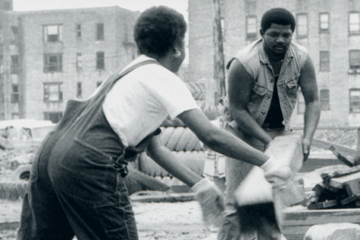 A community group in the Bronx in the '70s helps rebuild a neighborhood ravaged by fires.