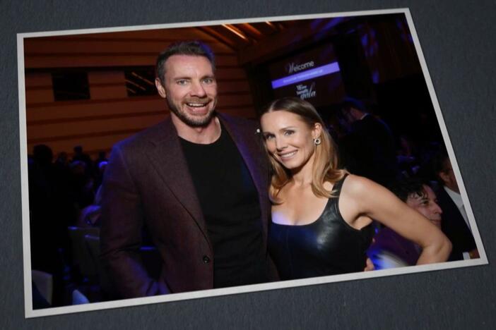 Henry Louis Gates, Jr. maps the roots of married actors Kristen Bell and Dax Shepard.