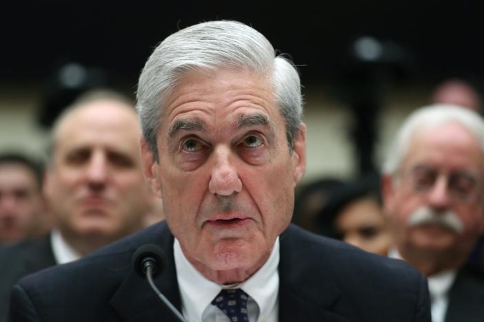 News Wrap: Senate Intelligence Committee reaffirms Russian election meddling